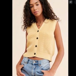 DemyLee Cozy Sweater Vest New XS